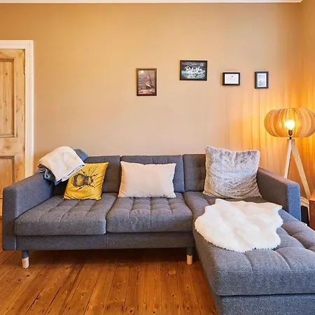 Tatil Evi Stylish Coastal 3-bed Retreat In *